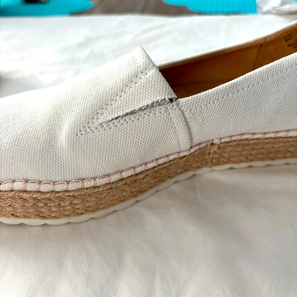 Dr Scholl’s Sun Ray Espadrilles Loafer White Canvas Sporty and Sustainable